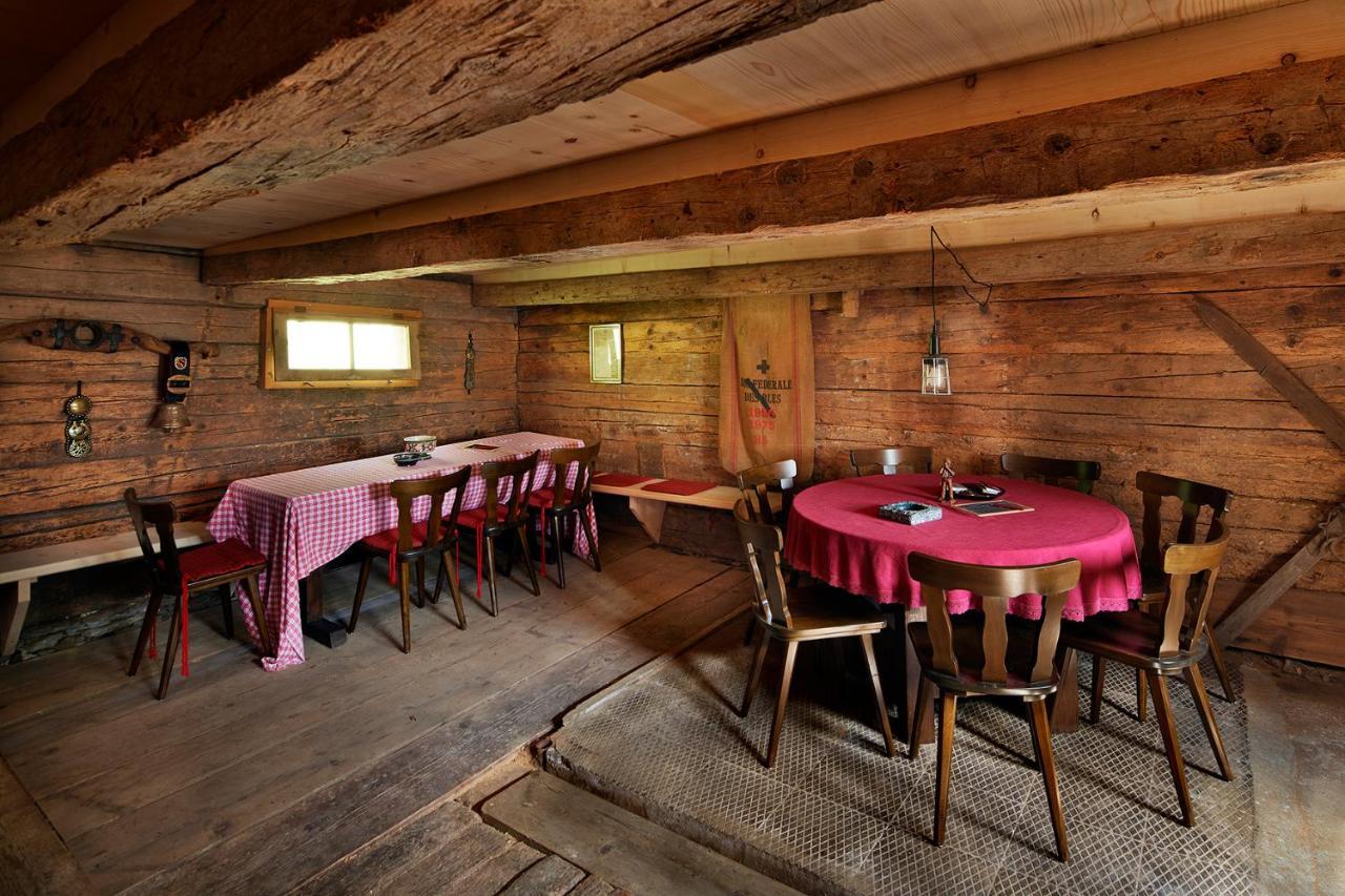 Eiger View Alpine Lodge กรินเดลวัลด์ ภายนอก รูปภาพ