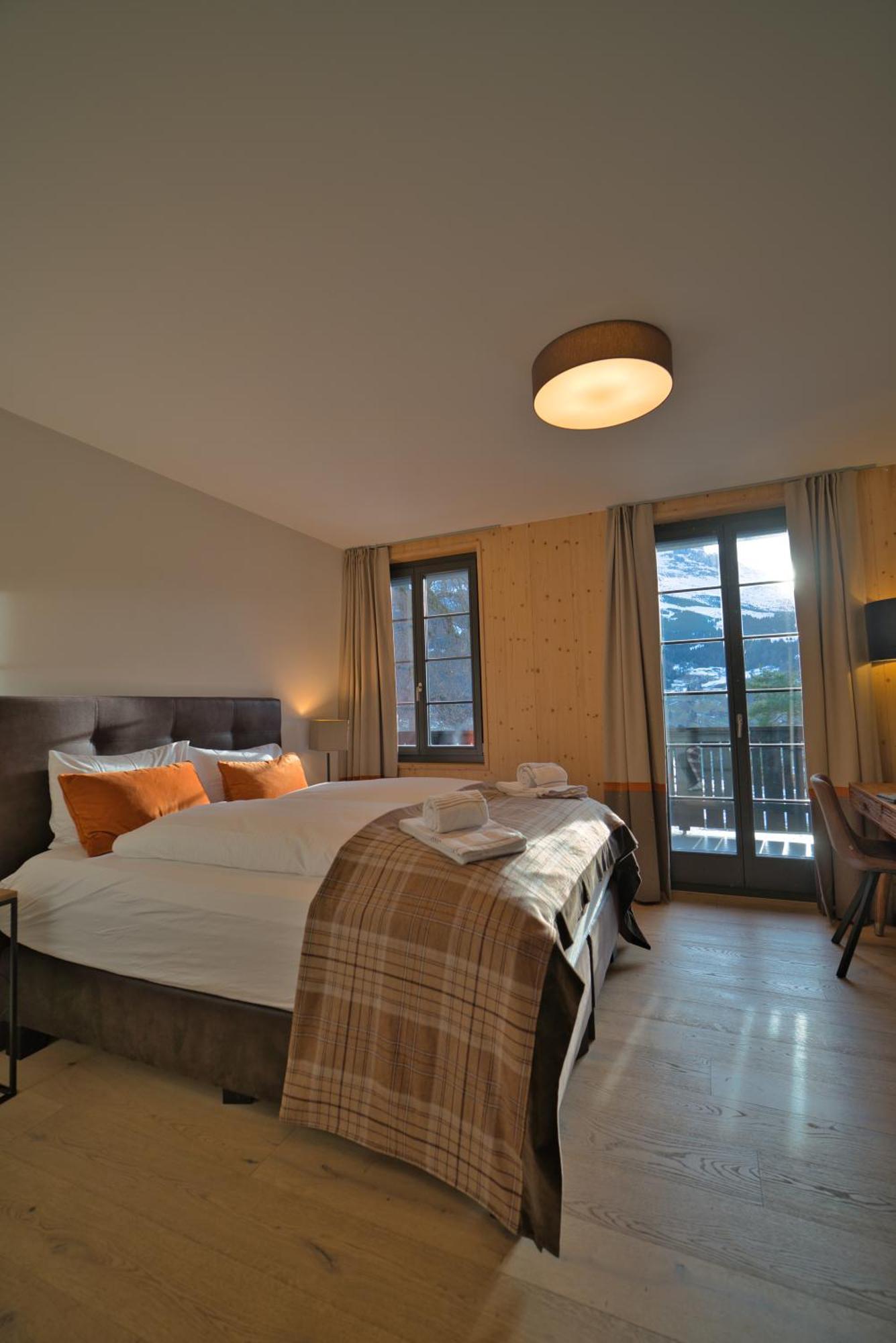 Eiger View Alpine Lodge กรินเดลวัลด์ ภายนอก รูปภาพ