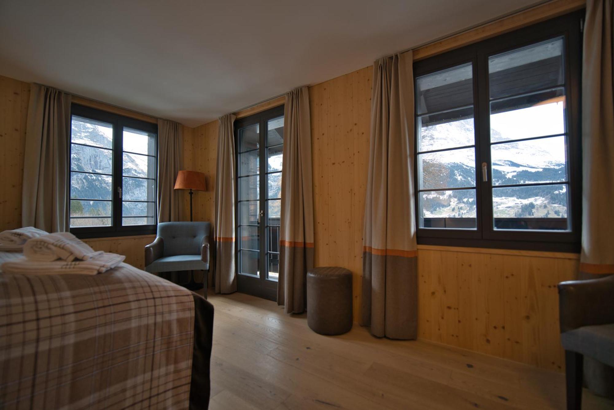 Eiger View Alpine Lodge กรินเดลวัลด์ ภายนอก รูปภาพ