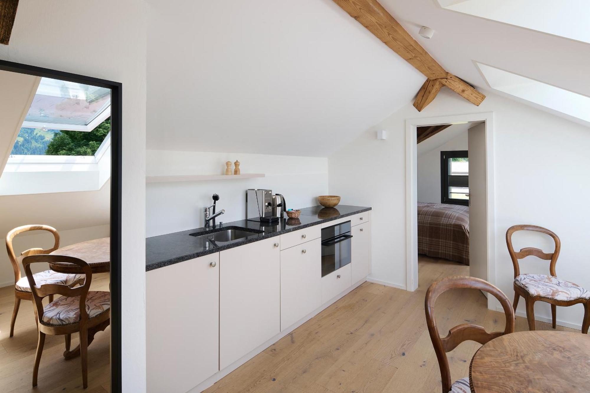 Eiger View Alpine Lodge กรินเดลวัลด์ ภายนอก รูปภาพ